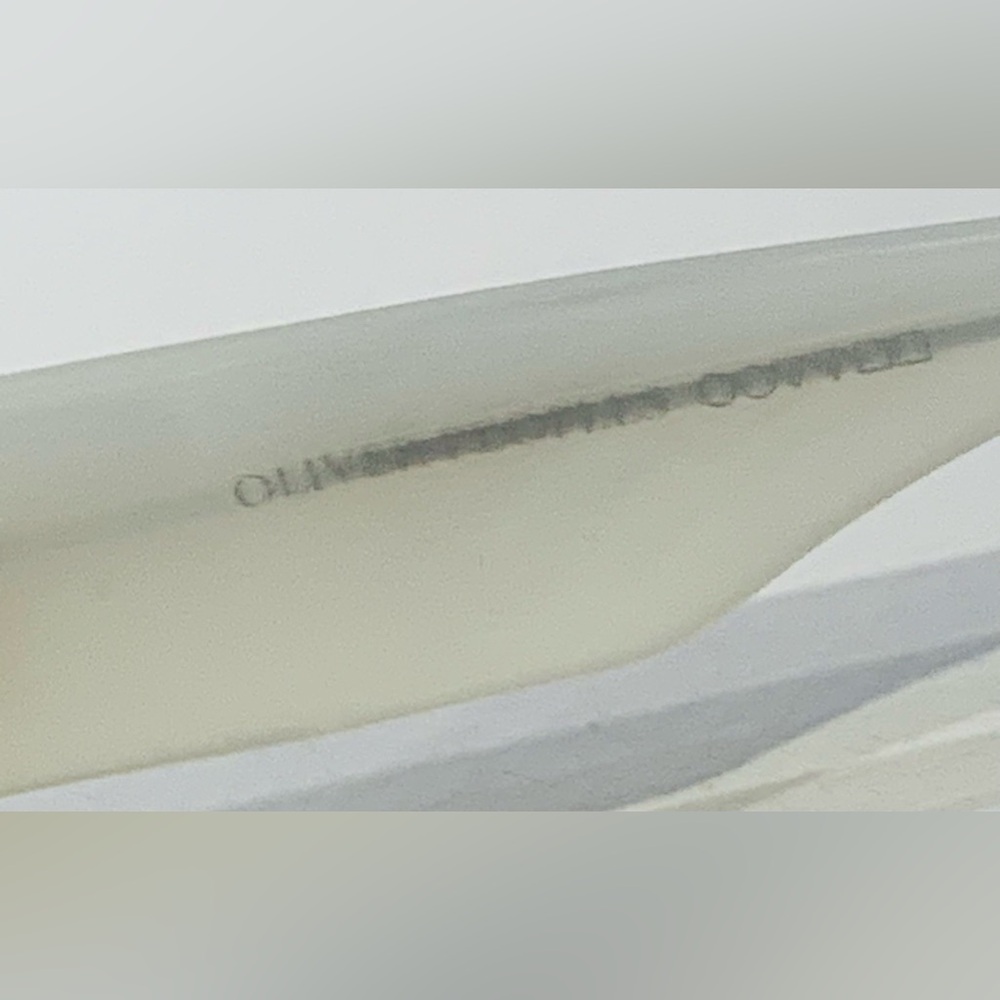 New Women’s Oliver Peoples Sunglasses - Picture 6 of 10